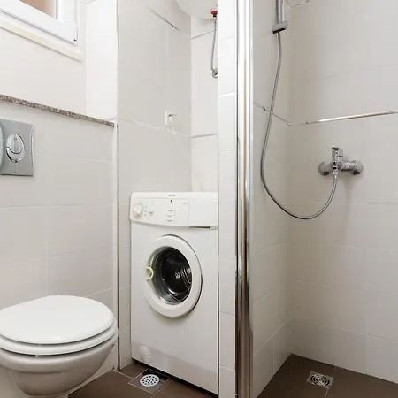 Amela - Two Bedroom With Balcony *