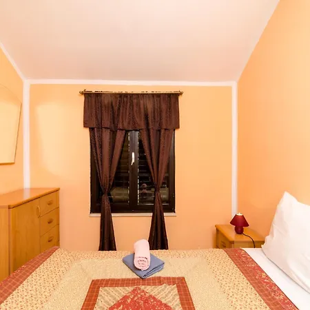 Amela - Two Bedroom With Balcony Dubrovnik
